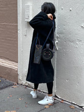 Load image into Gallery viewer, handbag-crossbody-clutch-cactusleather-mexicocity-madeinmexico