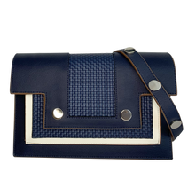 Load image into Gallery viewer, Doizpe-Asktasuna-crossbody-clutch-cactusleather-mexicocity-madeinmexico-womensbags-mensbags-nyc