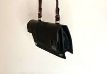 Load and play video in Gallery viewer, Askatasuna - Black Croc

